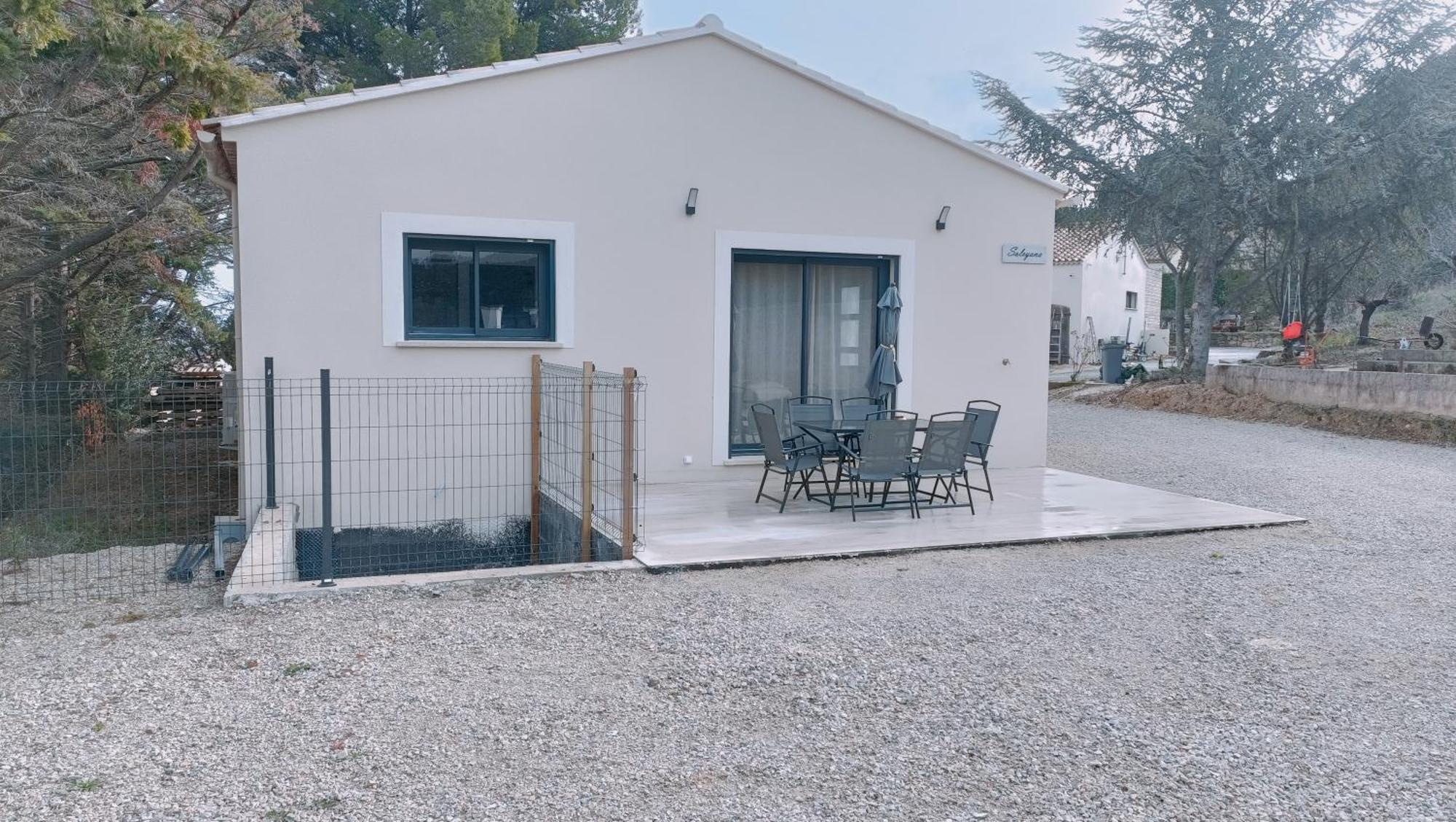 Villa Soleyana Meynes 外观 照片